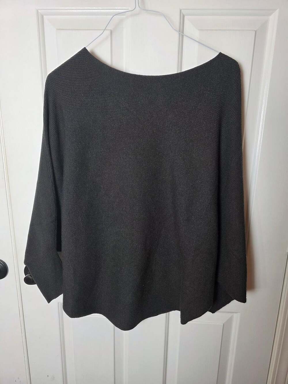 Kerisma G550 Size S/M charcoal Dolman Sleeve Poncho Sweater